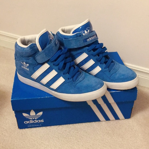 Adidas Originals Low Wedge Suede Sneakers - Picture 2 of 5